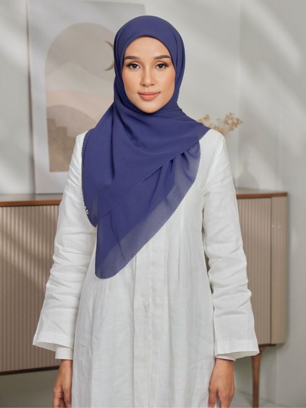 TC Sofia (Basic Curved Square) in Blueberry