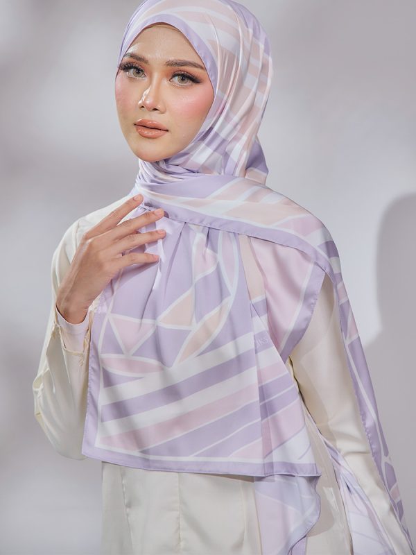 TC Diamond Esperanza (Shawl)