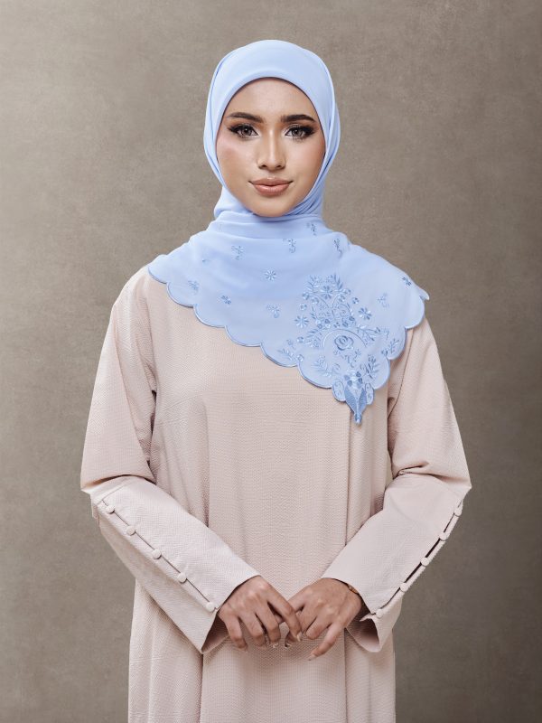 Nur in Baby Blue
